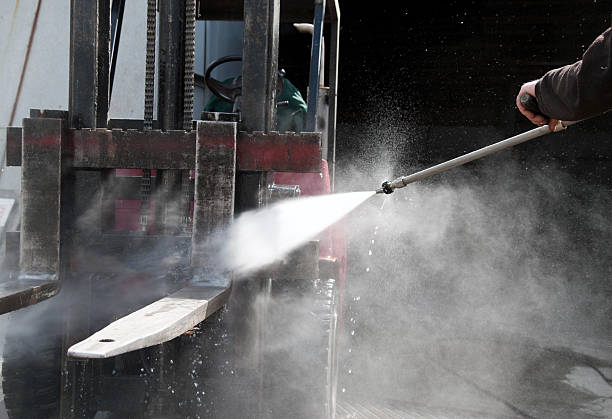 Best Rust Removal  in Rogue River, OR